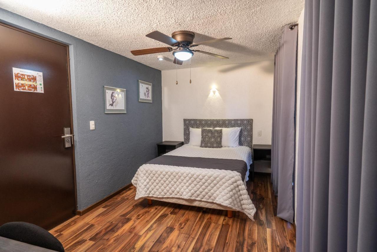 Hotel Delf-Inn Cuernavaca Eksteriør bilde
